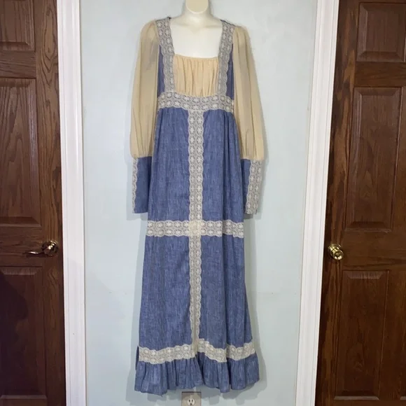 blue gunne sax dress 70s Gunne Sax Dress – Luxie Vintage main image 0